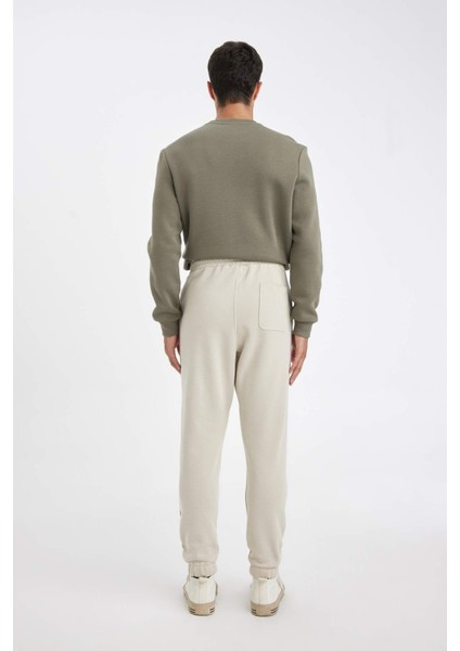 Relax Fit Kalın Jogger Eşofman Altı Basic Düz Beli Bağcıklı Lastikli Paça Cepli U7438AZ24AU