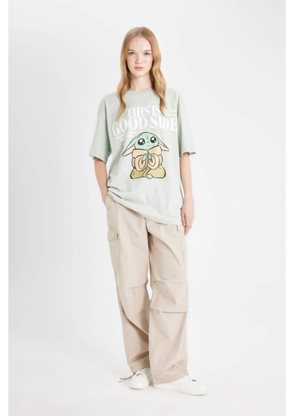 Star Wars-Mandalorian Oversize Geniş Kalıp Bisiklet Yaka Sırt Baskılı Kısa Kollu Tişört D4821AX24AU