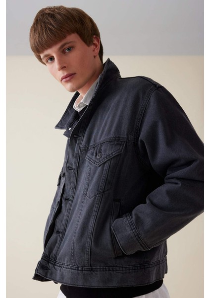 %100 Pamuk Oversize Geniş Kalıp Polo Yaka Düğmeli Cepli Yıkamalı Denim Ceket D5035AX24AU