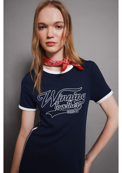 Coool Bodycon Vücuda Oturan Bisiklet Yaka Baskılı Fitilli Kaşkorse Kısa Kollu Mini Siyah Elbise