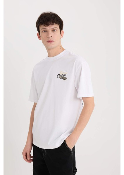 %100 Pamuk Boxy Fit Bisiklet Yaka Sırt Baskılı Kısa Kollu Tişört D5584AX25SP