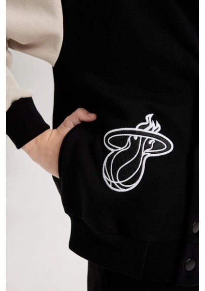 Erkek Çocuk NBA Current Teams Kapüşonlu Çıtçıt Kapamalı Hırka D3118A824WN