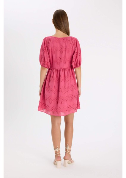 Babydoll Vual Kısa Kollu Brode Mini Abiye Elbise D4402AX24HS