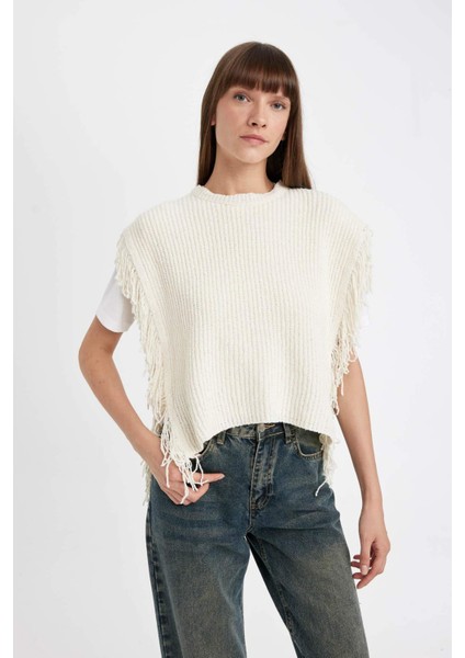 Relax Fit Bisiklet Yaka Basic Düz Selanik Kumaş Püsküllü Triko Süveter D5312AX24AU