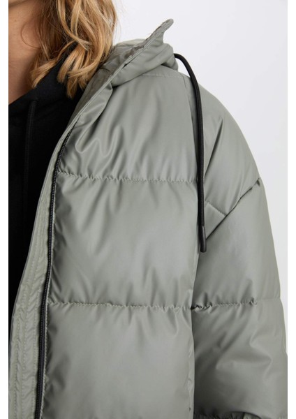 Regular Fit Kapüşonlu Fermuarlı Cepli Parka D5953AX24WN