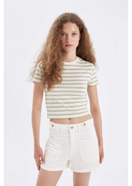 Fitted Vücuda Oturan Bisiklet Yaka Çizgili Kısa Kollu Tişört D5324AX24AU