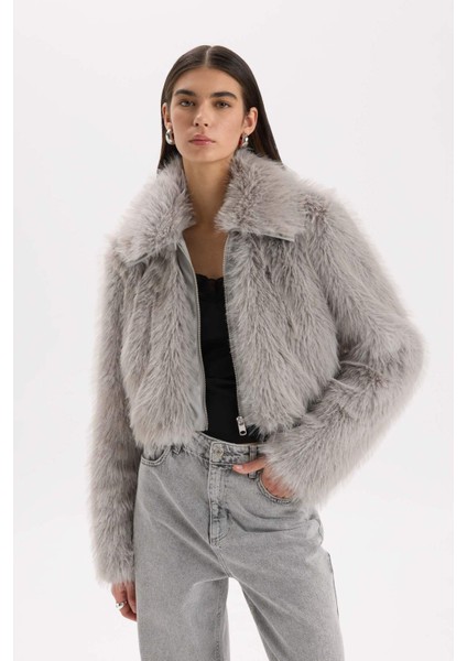 Regular Fit Cepli Fermuarlı Kısa Suni Kürk Ceket Mont D5956AX24WN