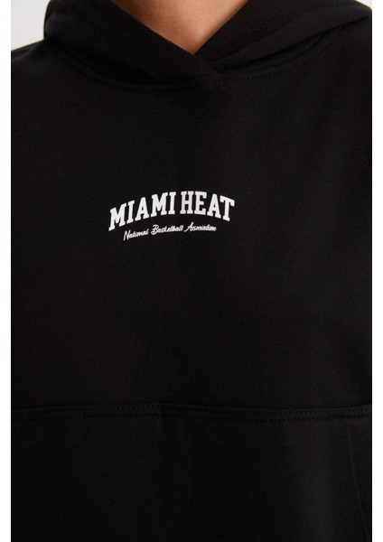 Fit NBA Miami Heat Kapüşonlu Kalın Sweatshirt D2359AX24AU
