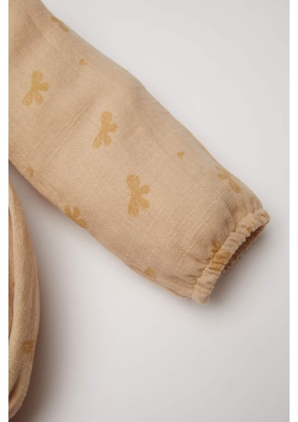 Kız Bebek Yenidoğan 2'li Takım Kelebek Desenli Müslin Çıtçıtlı Uzun Kollu Tulum Külotlu Çorap D6119A524HS