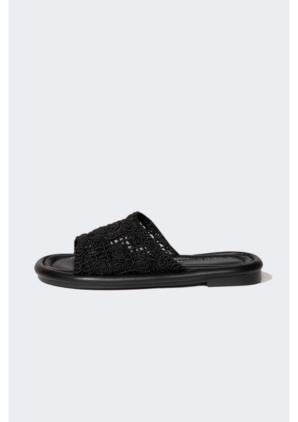 Kadın Düz Taban Tek Bantlı Terlik D5691AX24SM