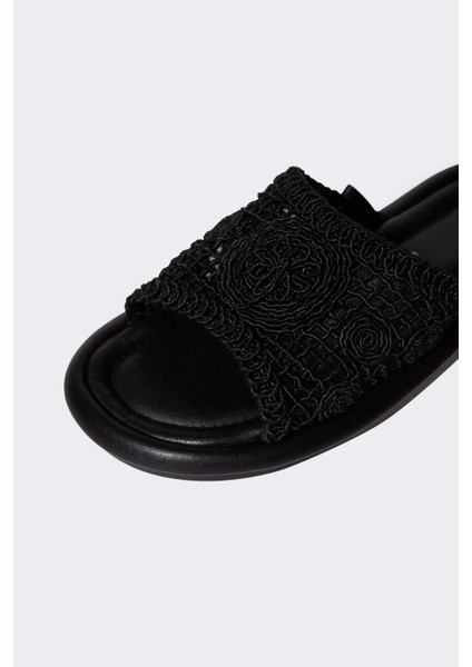 Kadın Düz Taban Tek Bantlı Terlik D5691AX24SM