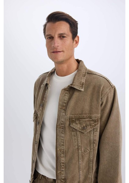 %100 Pamuk Oversize Geniş Kalıp Polo Yaka Düğmeli Cepli Yıkamalı Denim Ceket D5049AX24AU