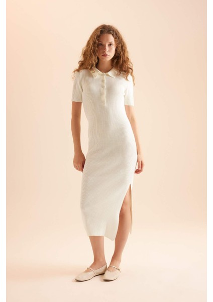 Fitted Polo Yaka Kısa Kollu Yırtmaçlı Midi Triko Elbise D4914AXNS