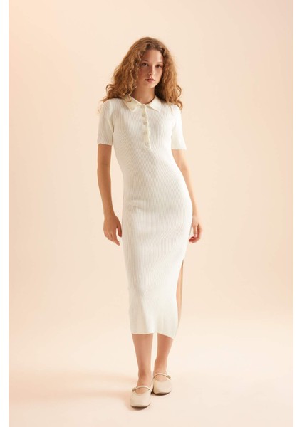 Fitted Polo Yaka Kısa Kollu Yırtmaçlı Midi Triko Elbise D4914AXNS