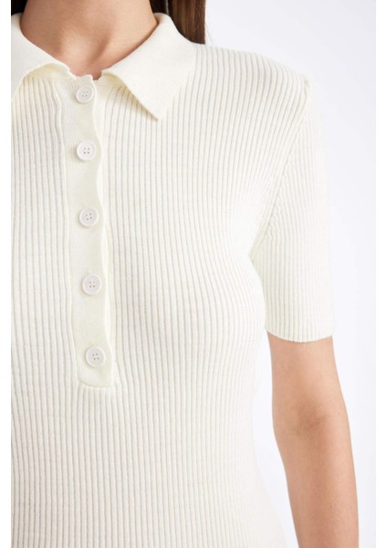 Fitted Polo Yaka Kısa Kollu Yırtmaçlı Midi Triko Elbise D4914AXNS