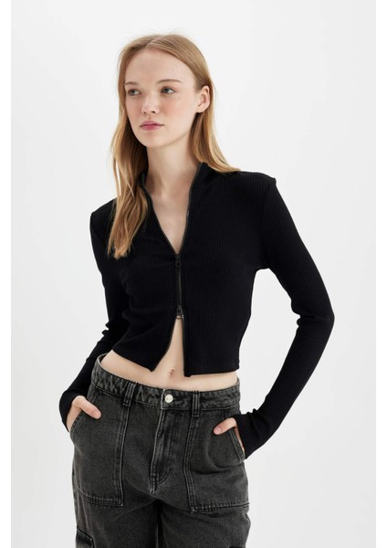 Fitted Dik Yaka Basic Düz Fermuarlı Fitilli Kaşkorse Crop Siyah Hırka D5124AX24AU