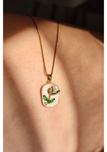 Incili Sedefli Kabartmalı Çiçek Çelik Kolye indirimleri