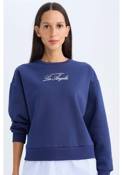 Bisiklet Yaka Baskılı Etek Ucu Detaylı Kalın Sweatshirt