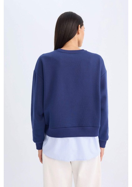 Bisiklet Yaka Baskılı Etek Ucu Detaylı Kalın Sweatshirt