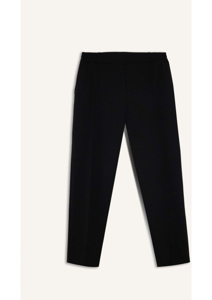 Krep Pantolon Carrot Fit Basic Düz Beli Lastikli Dar Paça Cepli D5950AX24WN
