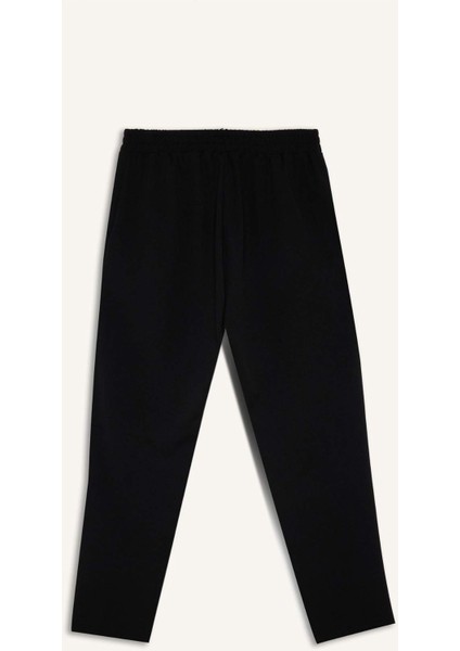 Krep Pantolon Carrot Fit Basic Düz Beli Lastikli Dar Paça Cepli D5950AX24WN