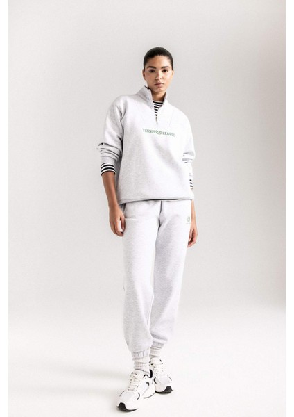 Fit Sporcu Jogger Eşofman Altı Standart Fit Standart Boy Beli Paçası Lastikli Cepli Bağcıklı