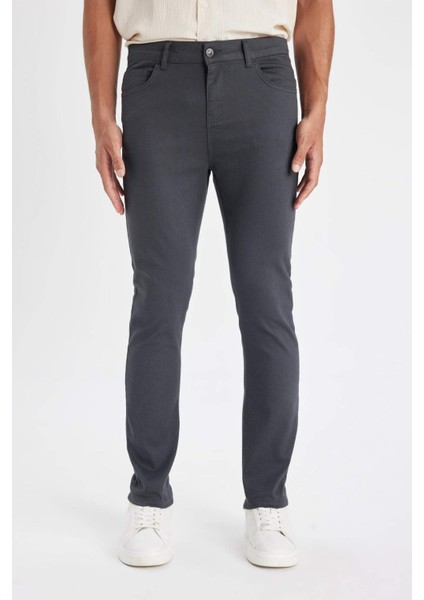 Pantolon Slim Fit Dar Kesim Cepli Dar Paça C9436AX24AU