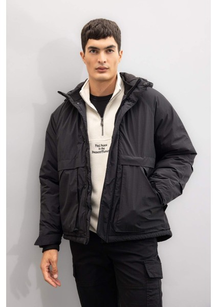 Regular Fit Kapüşonlu Fermuarlı Cepli Mont D6010AX24WN