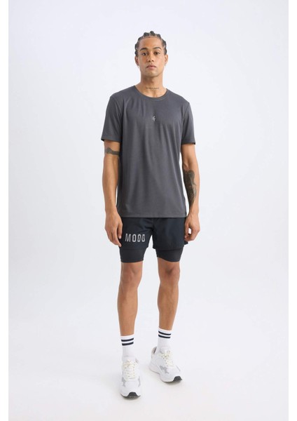 Slim Fit Dar Kesim Fermuarlı Telefon Cepli Sporcu Taytlı Şort Z2147AZ25SP