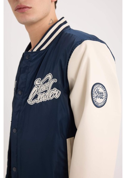 Su İtici Oversize Geniş Kalıp Bomber Kolej Yaka Cepli Nakışlı Çıtçıt Kapamalı Mont D6304AX25SP