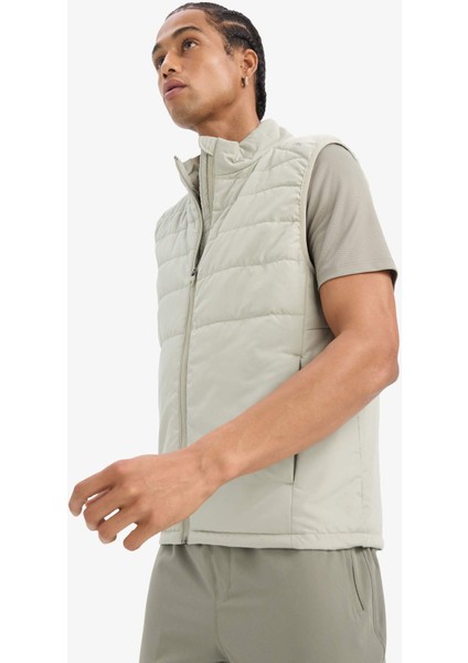 Fit Su Geçirmez Rüzgar Geçirmez Regular Fit Fermuarlı Cepli Yelek D6177AX25SP