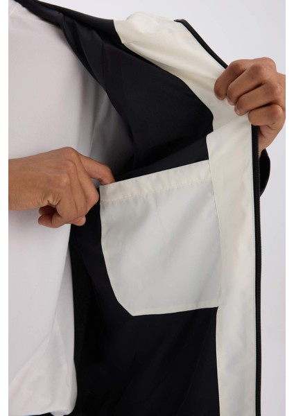Fit Su Geçirmez Regular Fit Kapüşonlu Fermuarlı Rüzgar Geçirmez Yağmurluk D6182AX25SP