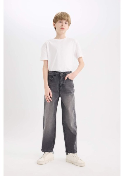 Erkek Çocuk Loose Fit Düz Paça Basic Düz Jean Pantolon D6489A825SM