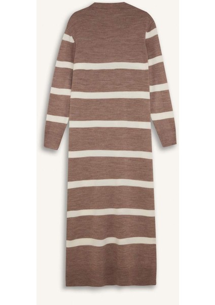 Regular Fit Polo Yaka Düğmeli Çizgili Uzun Kollu Maxi Triko Elbise D6523AXNS