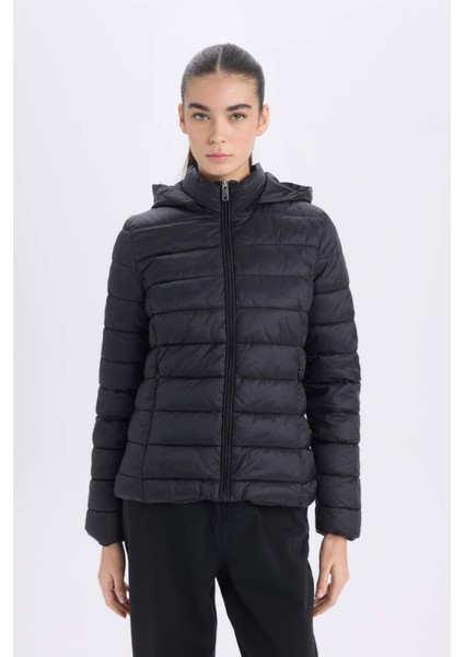 Su Geçirmez Hafif Şişme Mont Kapüşonlu Kapitoneli Fermuarlı Cepli Basic Düz Mevsimlik B2030AX25SP