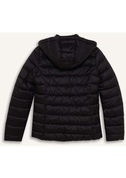 Su Geçirmez Hafif Şişme Mont Kapüşonlu Kapitoneli Fermuarlı Cepli Basic Düz Mevsimlik B2030AX25SP