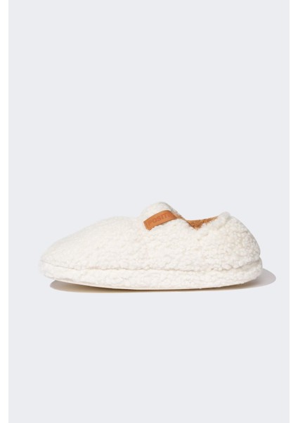 Kadın Pelüş Ev Terliği