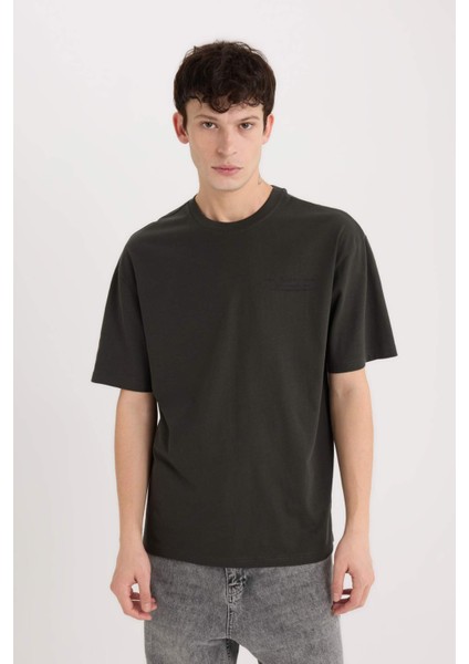 %100 Pamuk Boxy Fit Bisiklet Yaka Sırt Baskılı Kısa Kollu Tişört