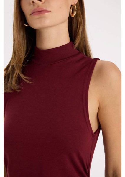 Bodycon Vücuda Oturan Basic Düz Yarım Balıkçı Yaka Kolsuz Maxi Bordo Elbise