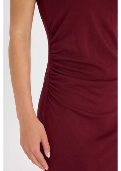 Bodycon Vücuda Oturan Basic Düz Yarım Balıkçı Yaka Kolsuz Maxi Bordo Elbise