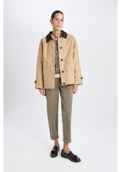 Polo Yaka Mevsimlik Hafif Mont Düğmeli Cepli Apoletli Basic Düz D6752AX24AU