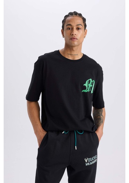 Fit NBA Milwaukee Bucks Oversize Geniş Kalıp Bisiklet Yaka Kısa Kollu Tişört B3910AX25SP