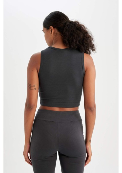 Fit Crop Bisiklet Yaka Modal Sporcu Basic Düz Atlet D6038AX24AU