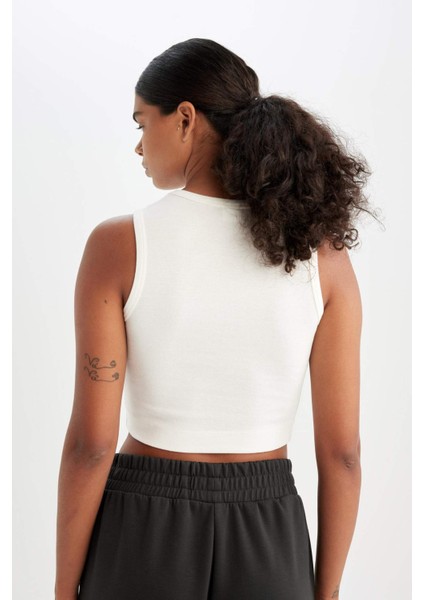 Fit Crop Bisiklet Yaka Modal Sporcu Basic Düz Atlet D6038AX24AU