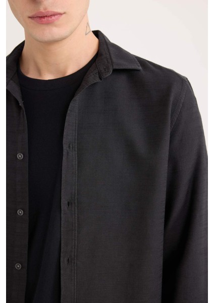 Slim Fit Dar Kesim Pamuklu Basic Düz Uzun Kollu Siyah Gömlek A4644AX25SP