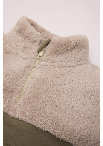 Erkek Bebek 2'li Takım Fermuarlı Dik Yaka Kanguru Cepli Sweatshirt Beli Lastikli Jogger Eşofman Altı D5644A524WN