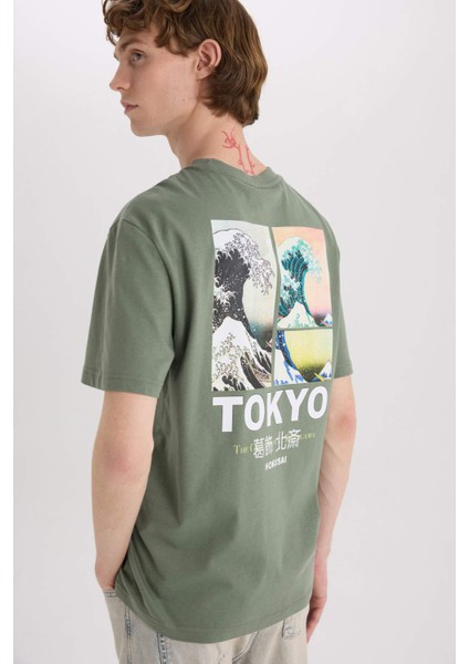 %100 Pamuk Art Hokusai Regular Fit Bisiklet Yaka Sırt Baskılı Kısa Kollu Tişört D6914AX25SP