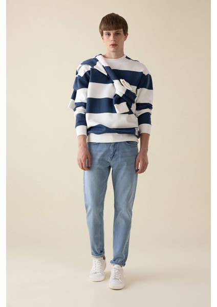 Slim Tapered Fit Dar Kalıp Normal Bel Daralan Paça Jean Pantolon C4220AX24AU