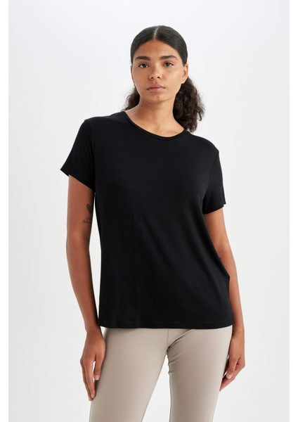 Fit Standart Fit Bisiklet Yaka Sporcu Basic Düz Kısa Kollu Tişört D1904AX24AU