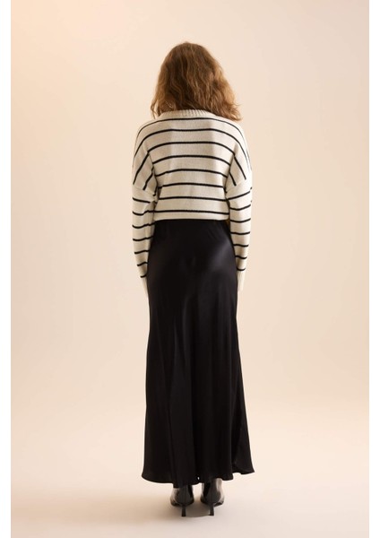 A Kesim Normal Bel Saten Maxi Etek D6930AXNS